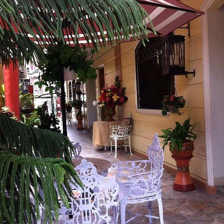 The Saint Joseph Residential Suites Lucena Dış mekan fotoğraf